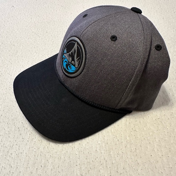 Fathom Sharkfin Hat - Picture 2 of 4
